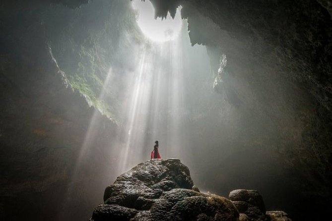 1 day Yogyakarta Tour Jomblang cave and Pindul Cave tubing - A gentler float through Pindul Cave
