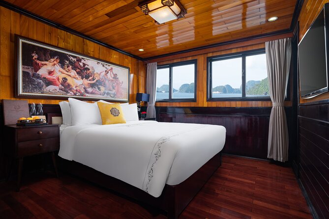 1 night Halong Bay Cruise-Titov Island,Surprise Cave,kayak,meals - Checkout and the final Vietnamese lunch