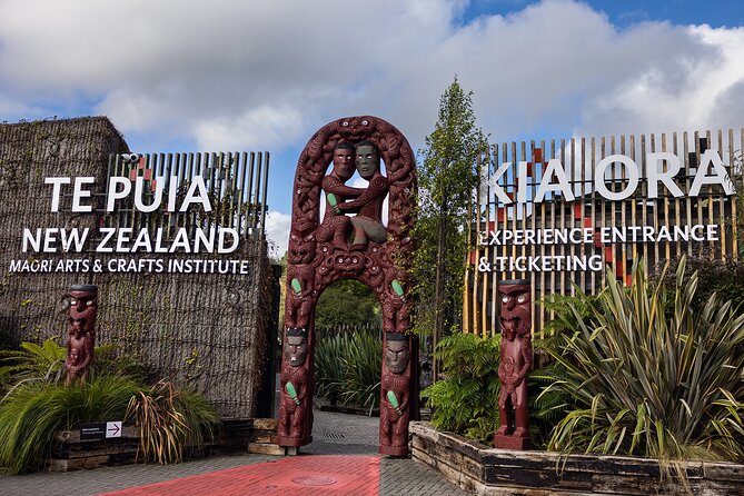 2-Day Hobbiton, Rotorua, Waitomo Caves Tour from Auckland with Accommodation - Rotorua overnight: useful rest, limited free time
