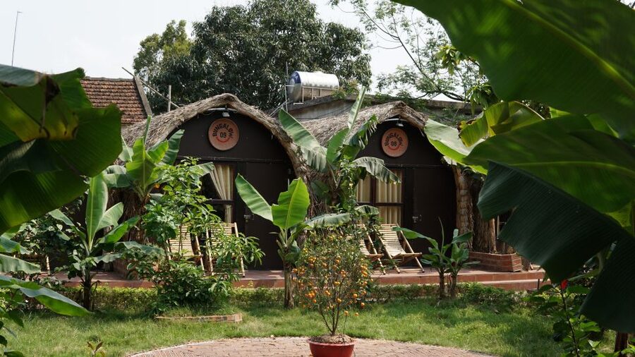 2 day Trang An - Mua cave - Cycling with Bungalow stay - Trang An by boat, through caves and limestone peaks