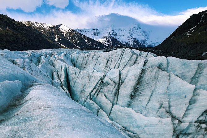 3-Day Ice Cave, South Coast, Golden Circle and Northern Lights - Day three: icebergs, Diamond Beach, and Reynisfjara