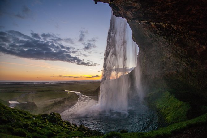 3-Day Ice Cave, South Coast, Golden Circle and Northern Lights - Northern Lights expectations