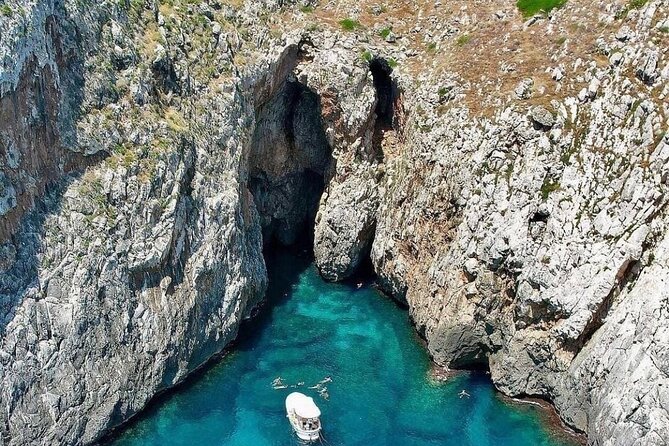 3 Hour Group Tour by Boat to the Caves of Santa Maria di Leuca - The aperitivo makes a pleasant finish