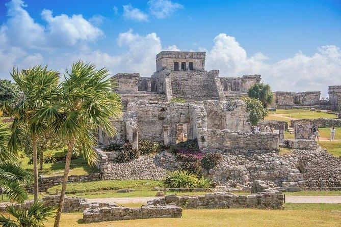 4X1 VIP Tulum, Coba, Cenote and Playa del Carmen Tour - Playa del Carmen: a short final stop