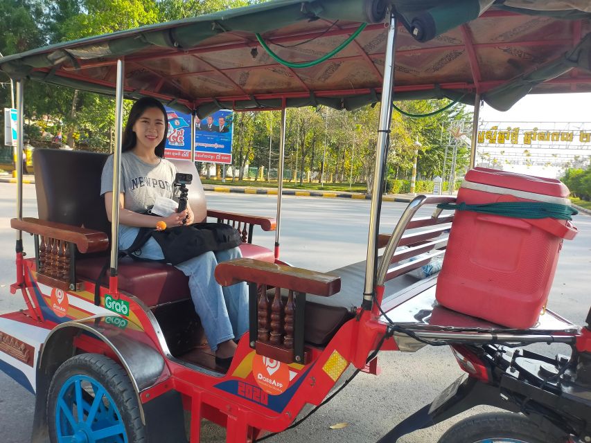 A Day TukTuk Bambootrain, Banan, Killing & Bat Caves, Sunset - What the $14 price really includes
