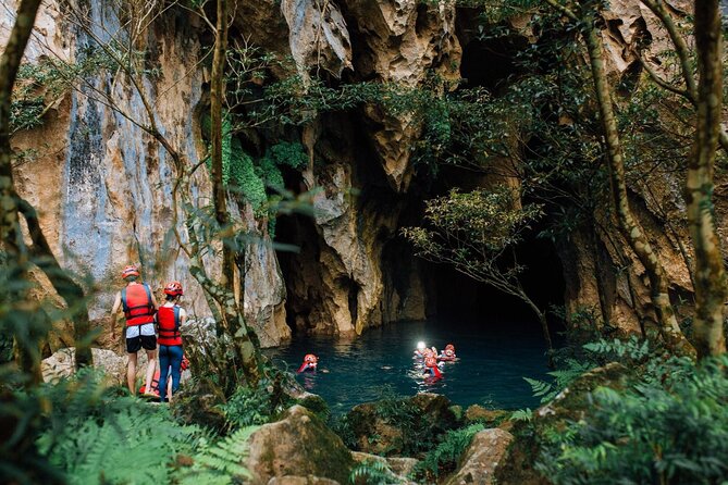 Abandoned Valley Adventure - E Cave & Golden Cave - 1D - Key points to know before you book