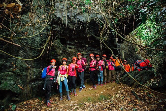 Abandoned Valley Adventure - E Cave & Golden Cave - 1D - Snack time and the move toward E Cave
