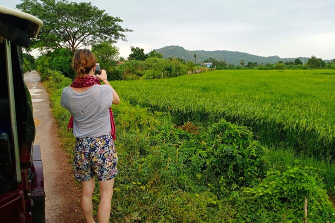 Afternoon Tour BambooTrain & Bat Cave - A six-hour route through Battambang’s countryside