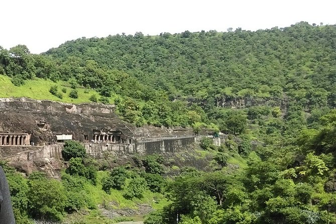 Ajanta & Ellora Caves and Sightseeing 2 days Tour - Who should book this Aurangabad tour?