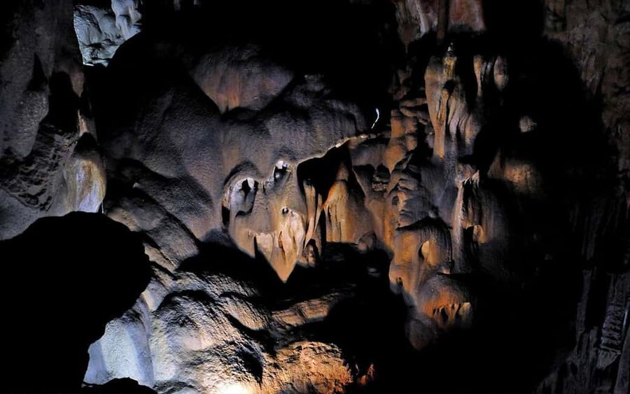 Alanya:4x4 Jeep Safari and Cave Tour With Lunch At Dim River - Swimming and lunch beside Dim River