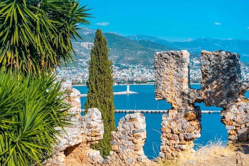 Alanya: Castle Sunset Tour, Damlatas Cave&Cable Car Options - First stop: Seyir Terası and the I Love Alanya view