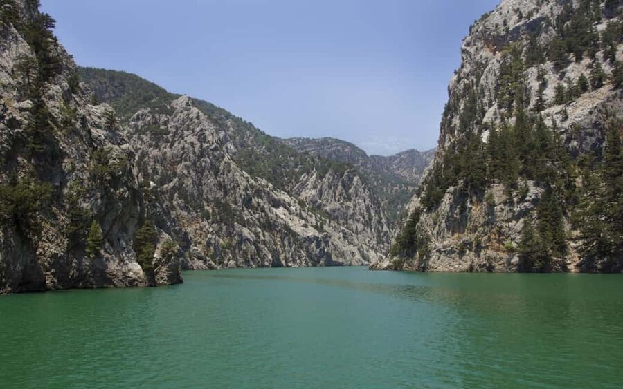 Alanya: Half Day City And Cable Car Tour To Castle And Cave - Alanya Castle gives you history with room to wander