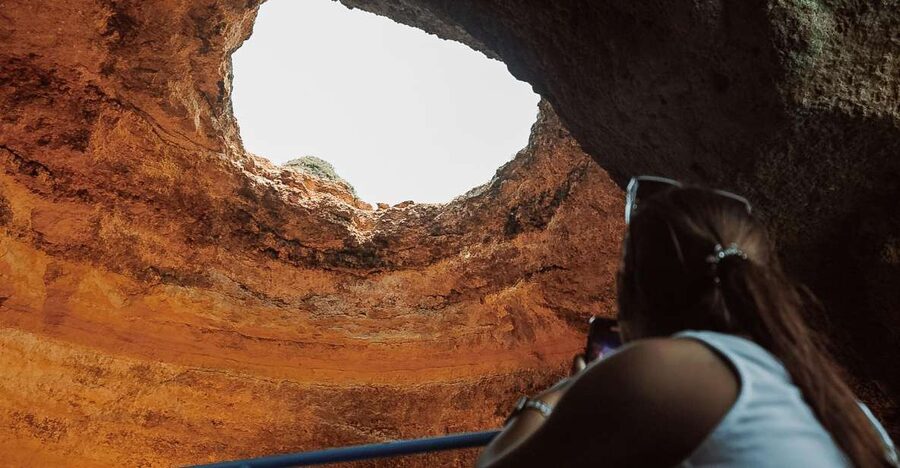 Albufeira: 2.5-Hour Dolphin Watching and Caves Trip - Starting at Albufeira Marina