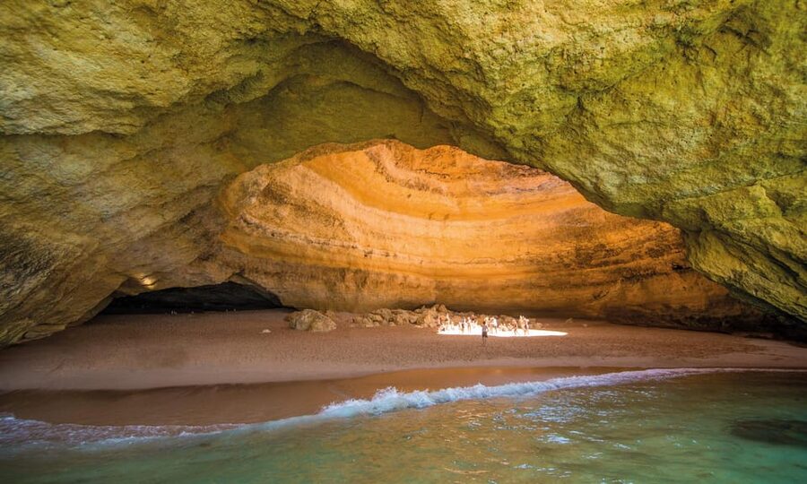 Albufeira: 3-Hour Benagil Caves & Coastline Tour - "Unwind" - A tasting chosen for your style