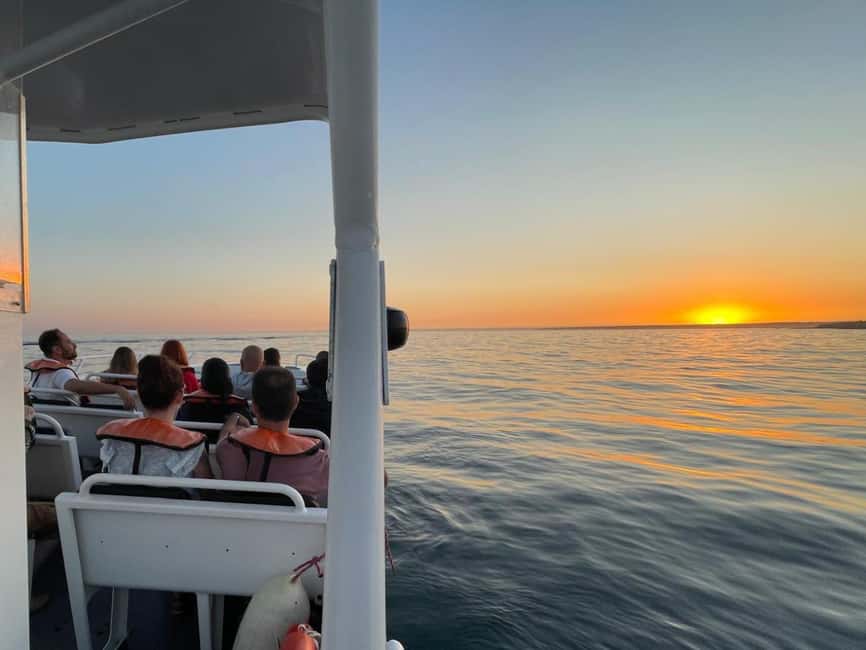Albufeira: Benagil Cave Sunset Cruise - Sunset over the Portuguese Atlantic