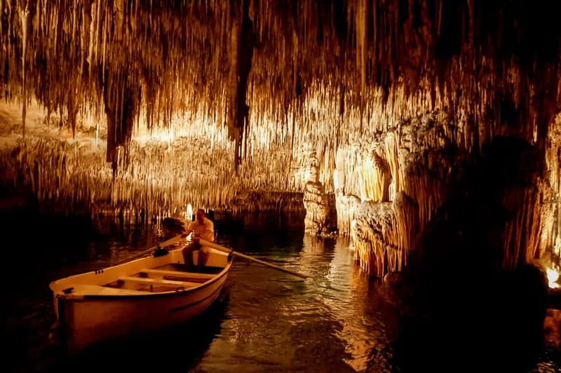 Alcudia: Caves of Drach Tour from the North with Boat Trip - What to expect from the boat crossing