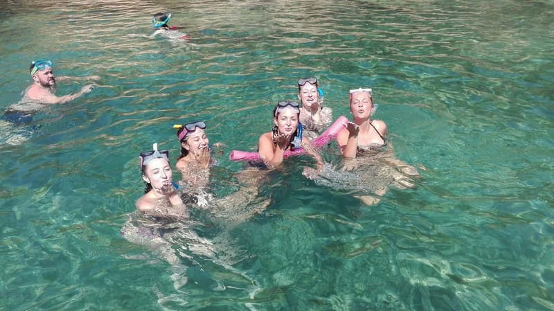 Alcudia: Sea Caves Coves and Snorkeling in small groups - Es Caló, a hard-to-reach cove with clear water