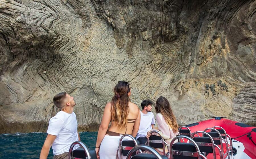 Alcudia: Sightseeing, Sea Caves & Snorkel Speedboat Tour - Sea caves, cliffs, and the secret stops