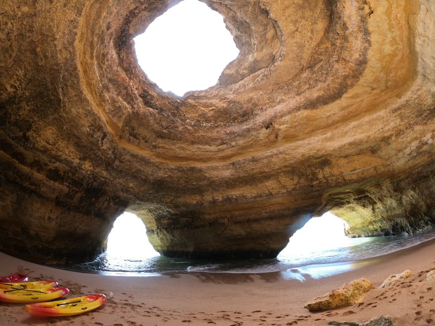 Algarve: Benagil Cave Sunrise Kayak Tour with Shower Use - Paddling into Benagil Cave