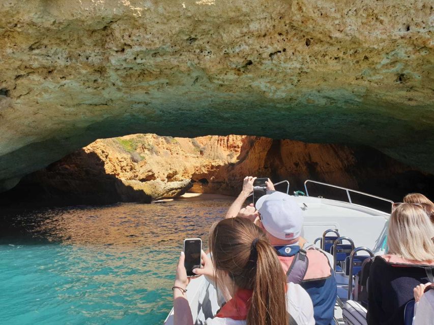 Algarve: Benagil Caves 2-Hour Private Tour - Smugglers’ Cave and the changing rock formations