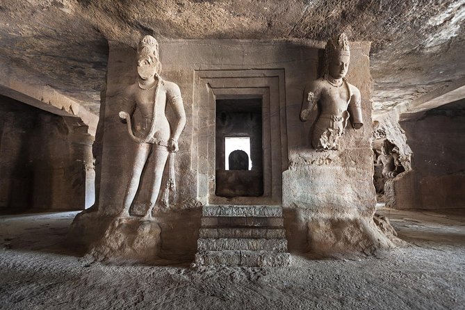 All inclusive Elephanta Caves Guided Tour - Meeting near the Gateway of India