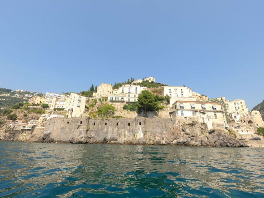 Amalfi Coast: Kayak, Snorkeling, Pandora Cave & Hidden Beach - The return to Maiori