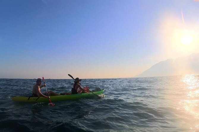 Amalfi Coast Kayak & Snorkeling Tour to the Pandora's Cave - How hard is the paddling?