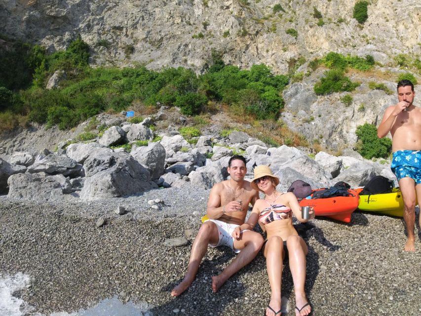 Amalfi: Kayak-Snorkel to Pandora Cave, Hidden Beach & Drinks - Lemon spritz, lemonade, and fresh fruit