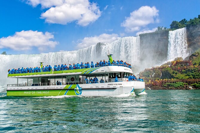 American Side Express, Boat & Cave Tour-Pickup/Dropoff Included - Maid of the Mist: the wet, powerful centerpiece