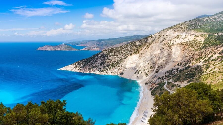Argostoli: Melissani & Drogarati Cave Tour with Wine Tasting - Does the five-hour schedule add up?