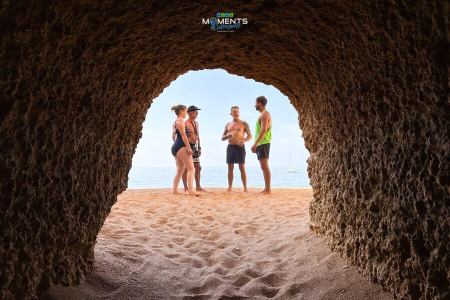 Armação de Pêra: 2-Hour Wild Beaches and Caves Kayak Tour - Algar do Pontal and Yellow Submarine