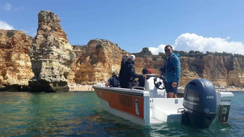 Armação de Pêra: Benagil and 10 Best Caves Guided Boat Tour - Key points at a glance