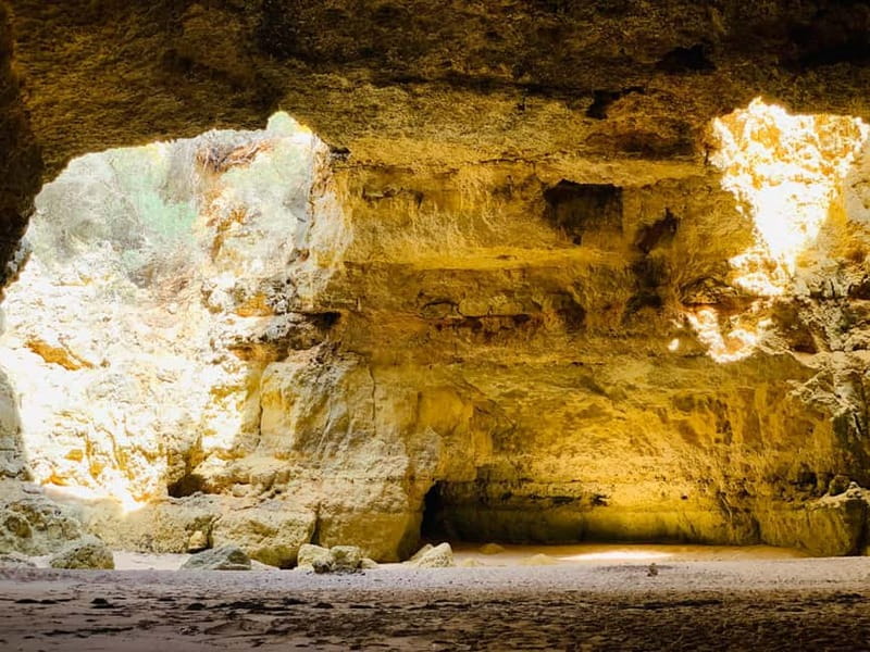 Armação de Pêra: Benagil and 10 Best Caves Guided Boat Tour - Why this Armação de Pêra boat trip works