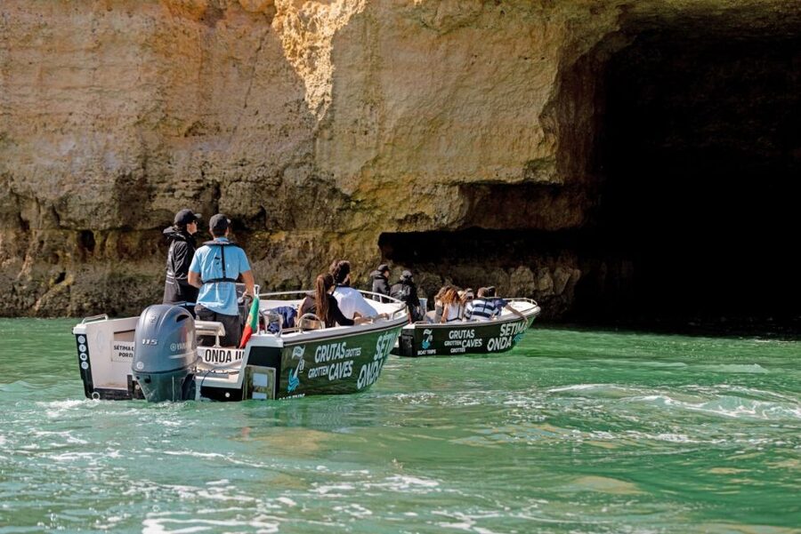 Armação de Pêra: Benagil Caves and Secret Beaches Boat Trip - Praia da Marinha and the famous arches