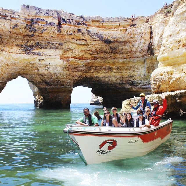 Armação de Pêra: Guided Boat Tour of Benagil's 15 Best Caves - What the 15-cave route includes