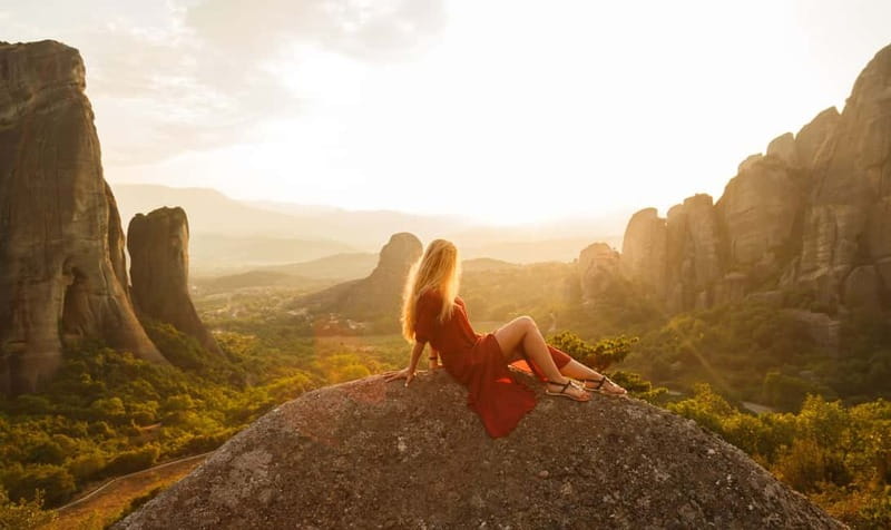 Athens: 2-Day Meteora Monasteries/Caves Tour and Hotel Stay - Monastery clothing, fees, and useful packing advice