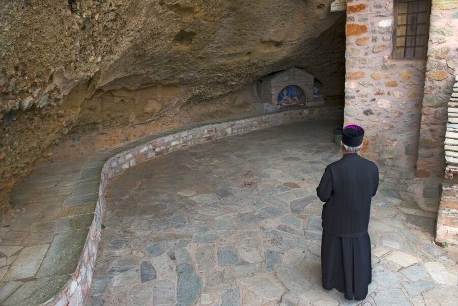 Athens: Meteora Monasteries, Hermit Caves & Seaside Escapes - Panorama Rock and the best photo stops
