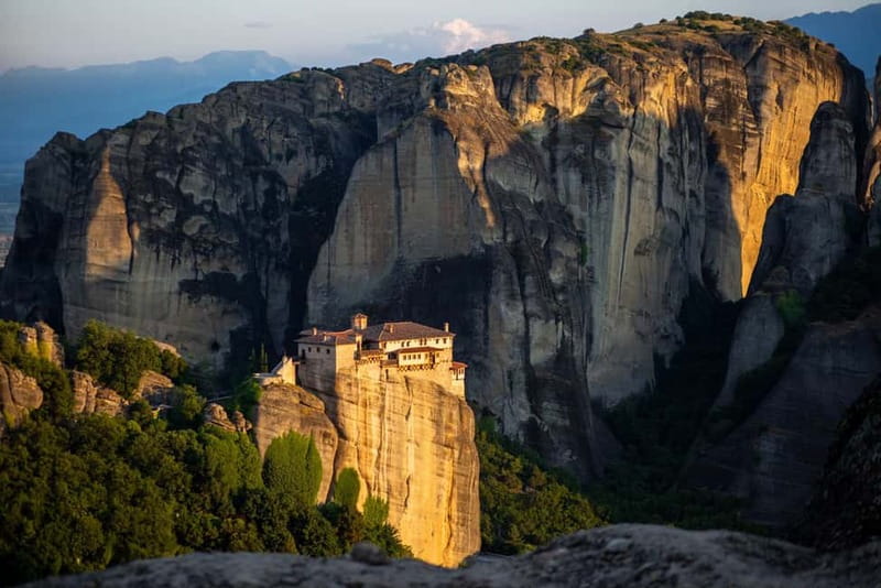 Athens: Meteora Monasteries, Hermit Caves & Seaside Escapes - What the schedule feels like
