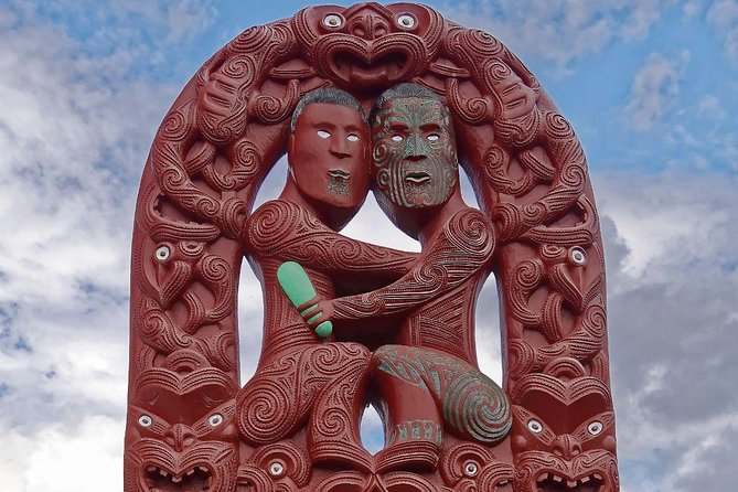 Auckland to Rotorua via Waitomo Caves Small Group Tour (One Way) - Guides, commentary, and the small-group feel