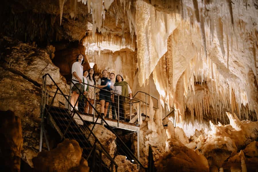 Augusta: Jewel Cave Fully-Guided Tour - Why the first chamber is the big moment