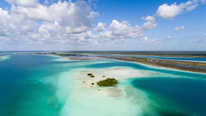 Bacalar & Cenotes: 3 hours kayak rental with snorkeling gear - Choosing between a single and double kayak