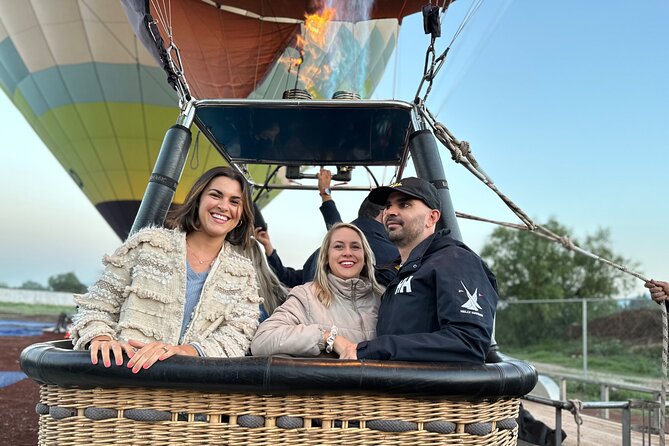 Balloon Flight + Breakfast in a cave + Pick up CDMX + Pyramids - Maguey, pulque, obsidian, and the sales stops