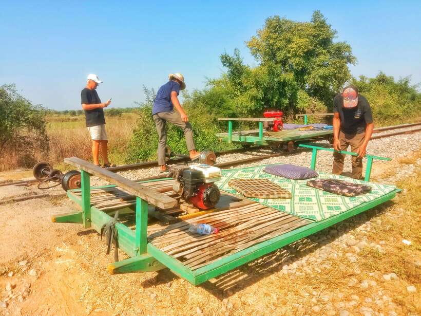 Battambang: Bamboo Train, Bat Cave, Killing Cave by Tuk Tuk - The mosque and everyday countryside