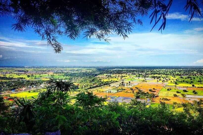 Battambang: Bamboo Train, Bat Cave, Killing Cave by Tuk Tuk - Phnom Sampov and the Killing Cave