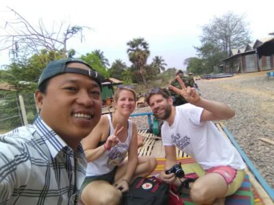 Battambang family tuktuk tour BambooTrain/Wat Banan/Bat cave