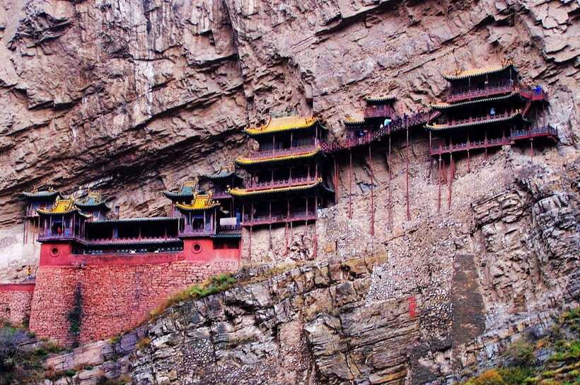 Beijing:Bullet Train Tour to Hanging Temple&Yungang Grottoes - A private guide changes the experience