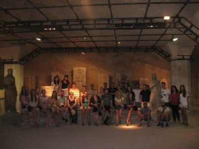 Belgrade: Underground Tour with Glass of Wine