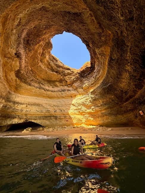 Benagil Cave - Kayak Guided tour - Paddling through coves, algars, and tunnels