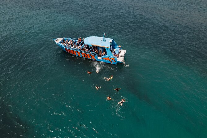 Benagil Caves and Dolphin Watching - 2.5h - The boat ride calls for sensible preparation