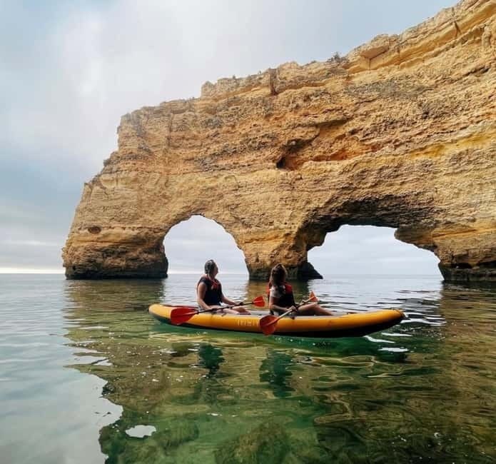 Benagil: Guided Kayak Tour inside caves and Praia da Marinha - Meeting at O Litoral and getting to the beach